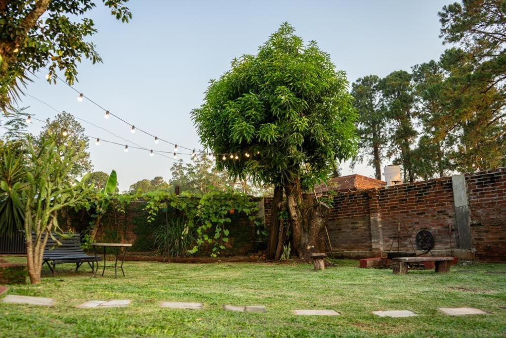 " Casa Quinta "San Bernardo" Con Pileta Y Amplio Jardin Villa Posadas Exterior photo